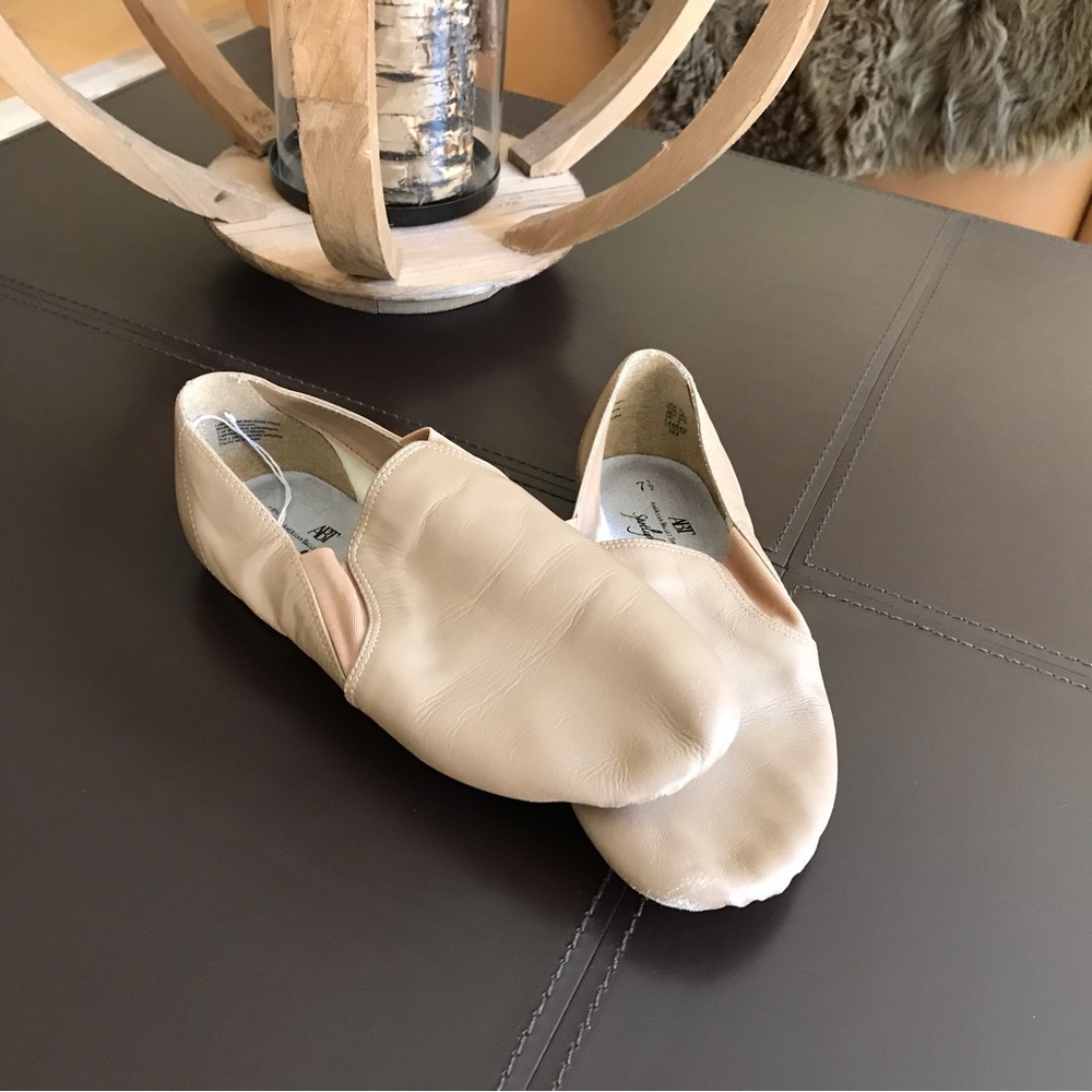 ABT Spotlights Dancing Slip On Jazz Shoez